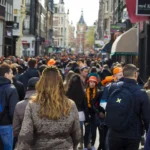 pedestrian-walking-people-town-city-crowd-805572-pxhere.com